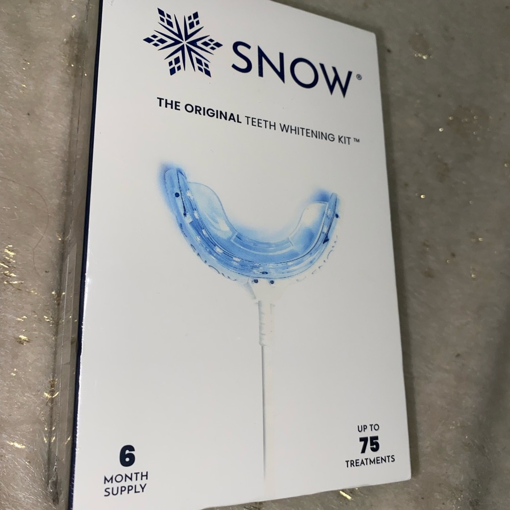 Snow at home teeth whitening kit (all in one)